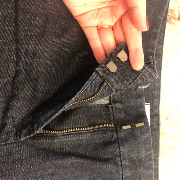 Ann Taylor blue Jean shorts - Picture 2 of 5